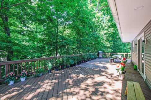 9 Wenonah Ct Hewitt, NJ (Exterior)