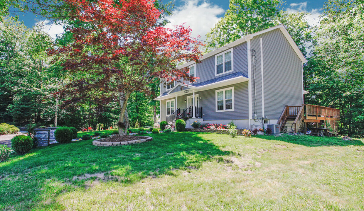 9 Wenonah Ct Hewitt, NJ (Exterior)