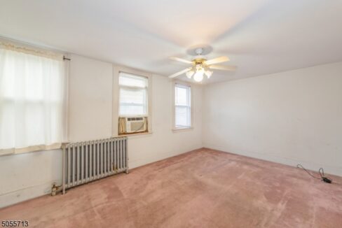 10 Park Dr 12