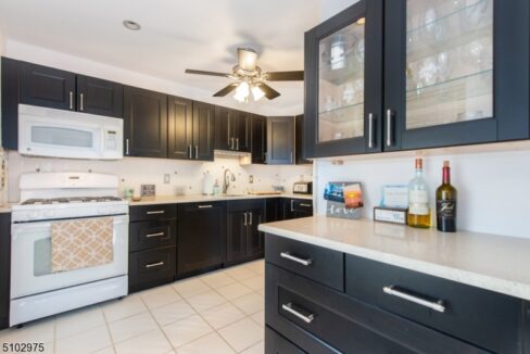 181 Long Hill Rd 11-16 7