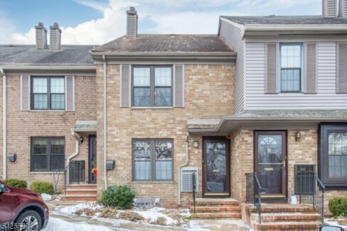 181 Long Hill Rd R9 1