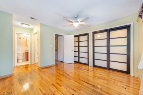 181 Long Hill Rd R9 13