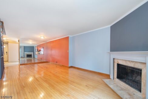 181 Long Hill Rd R9 8