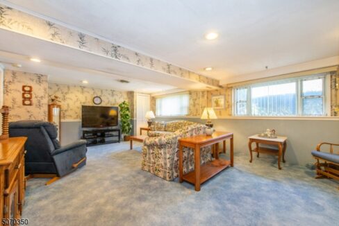 28 Doremus Pl 15