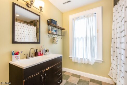 294 Paterson Ave 16