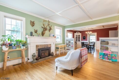 294 Paterson Ave 6