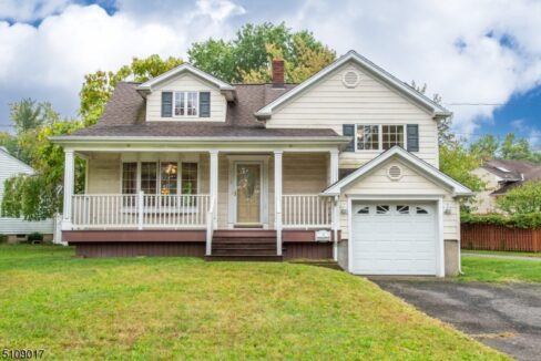3 Meadow Dr 1