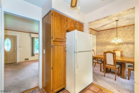 3 Meadow Dr 10