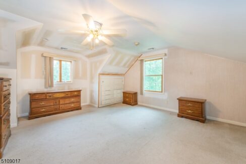3 Meadow Dr 15
