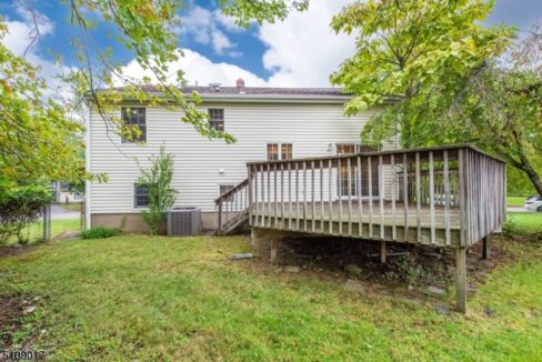 3 Meadow Dr 20