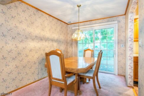 3 Meadow Dr 6