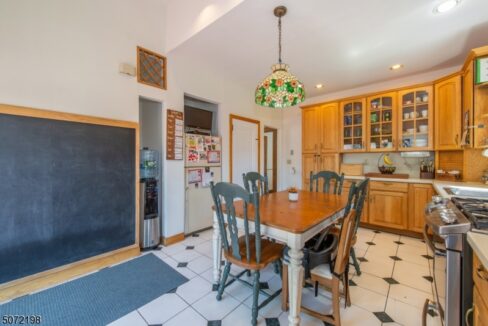 31 Sindle Ave 12