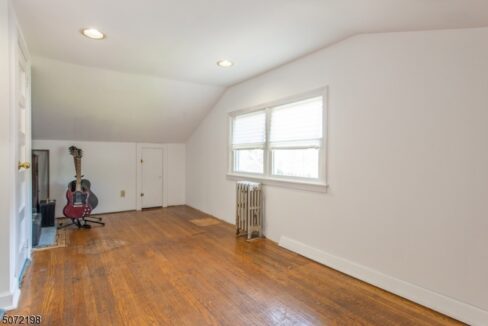 31 Sindle Ave 15