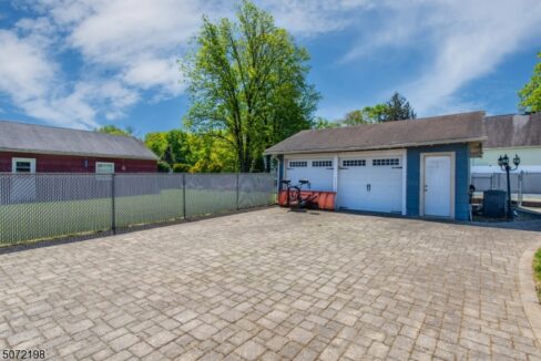 31 Sindle Ave 18