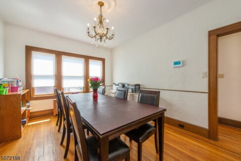 31 Sindle Ave 7