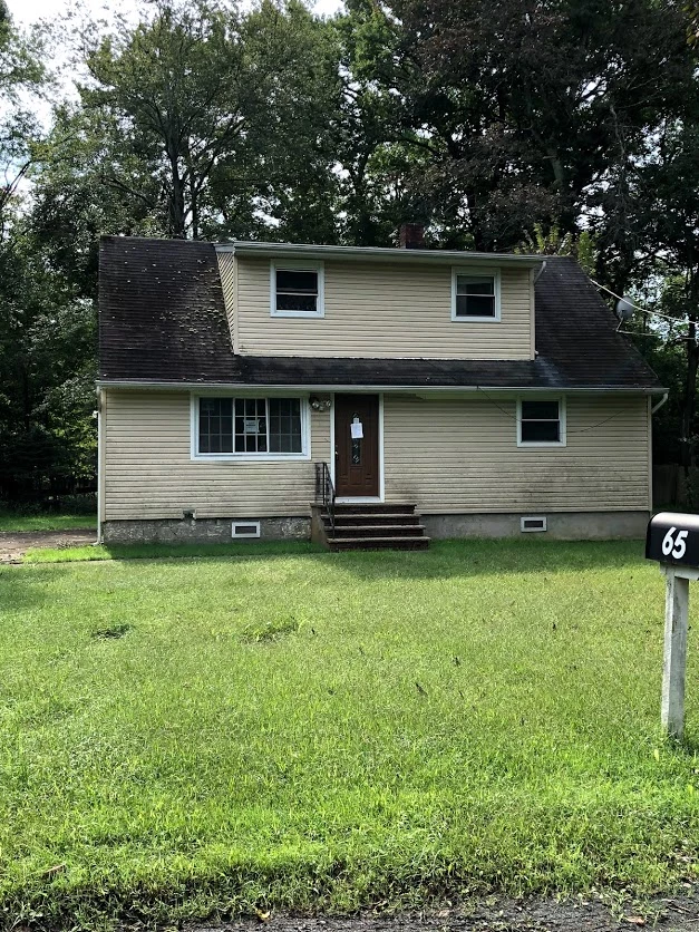 65 Camp Lane Fairfield NJ 07004