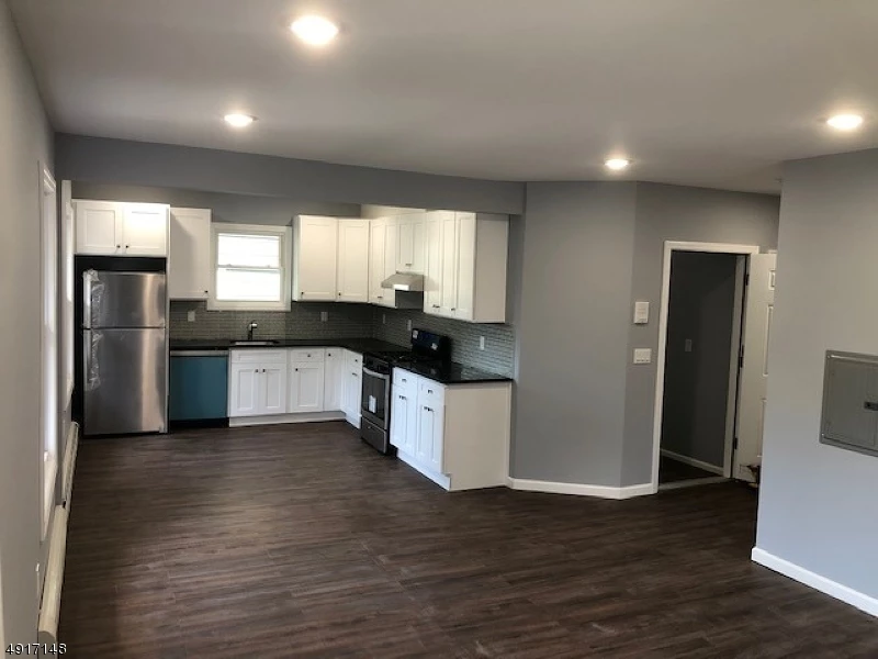 Beutifuly Renovated Apartment in Weequahic Section of Newark