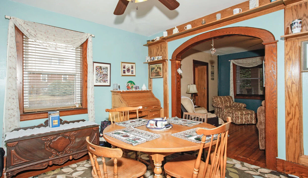 209 Stevens Ave Cedar Grove, NJ