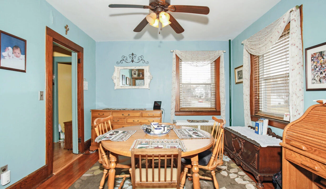 209 Stevens Ave Cedar Grove, NJ