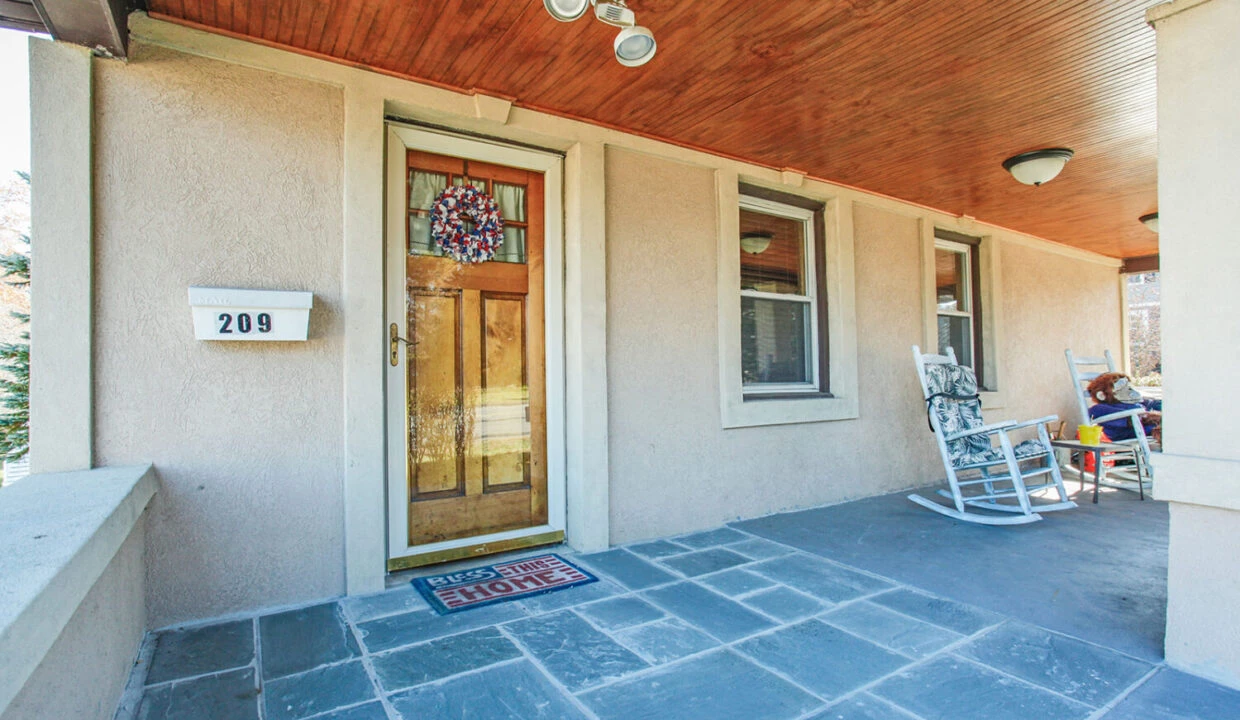 209 Stevens Ave Cedar Grove, NJ