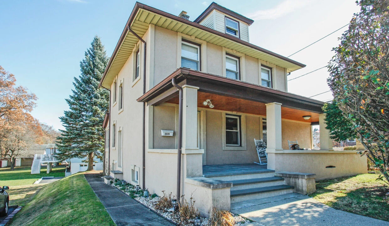 209 Stevens Ave Cedar Grove, NJ