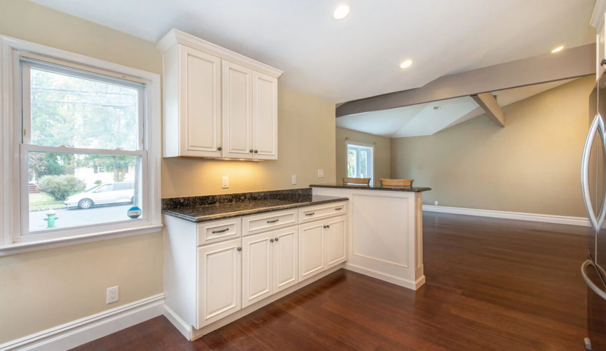 90F3D545-2631-4977-A1F4-1AAA76BC72E6