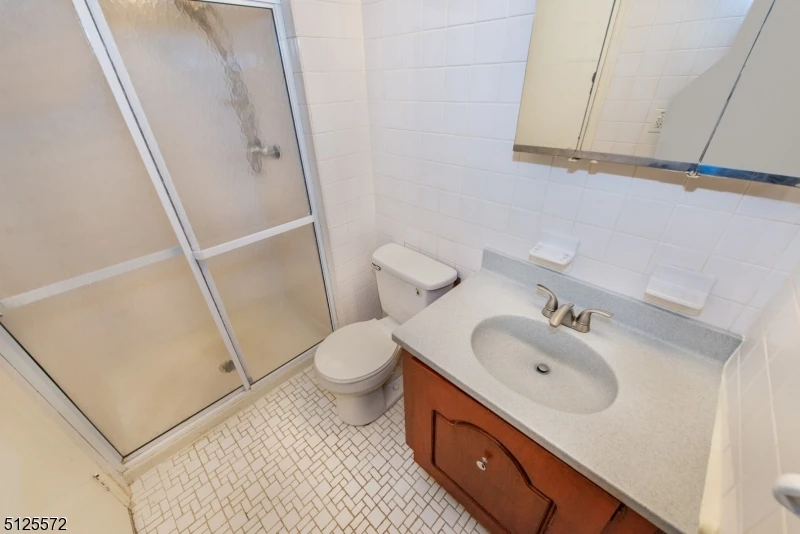 181 Long Hill Rd R9 14