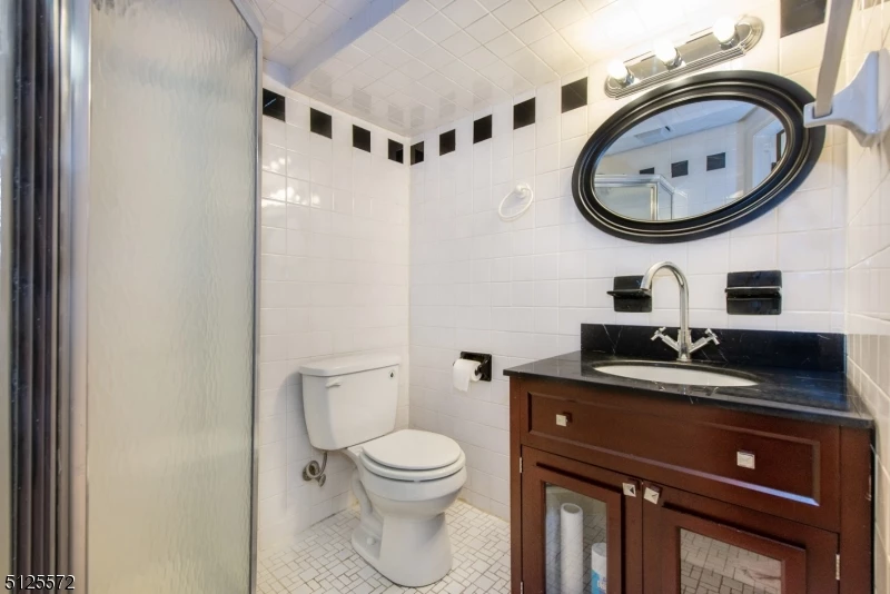 181 Long Hill Rd R9 21