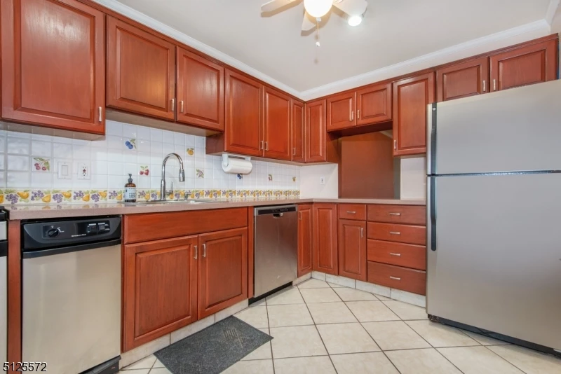 181 Long Hill Rd R9 4